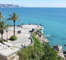 Alquiler Edificio uso flexible  en Nerja, Centro